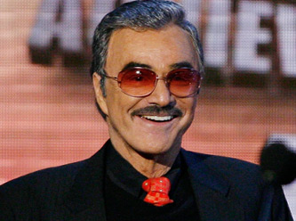 Burt Reynolds yoğun bakımda