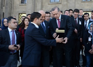 Karataylı gençler, Başbakan Erdoğan’ı ziyaret etti