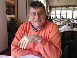 Ferdi Özbeğen hayatını kaybetti