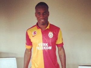 Parçalı forma ile ilk poz