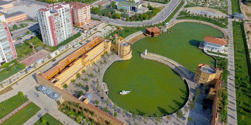 Konya Büyükşehir Belediyesi, şehre kazandırdığı eserlere isim arıyor