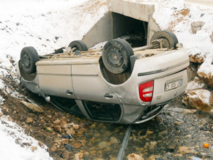 Beyşehir’de trafik kazası: 3 yaralı