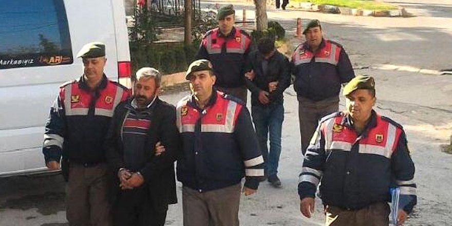 Akşehir'de 30 bin liralık demir iskele çalan 2 kişi yakalandı