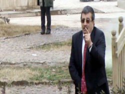 BDP'li vekil polise silah çekti
