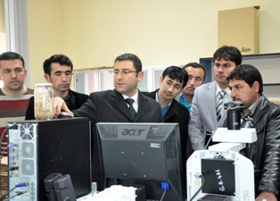 Afgan mühendisler Türkiye'de eğitiliyor