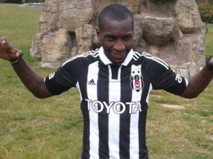 Beşiktaş'ta Niang imzaladı