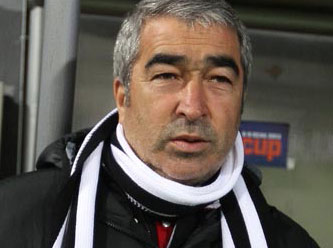 Samet Aybaba Sneijder'e takıldı