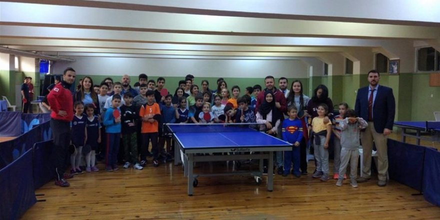 Masa tenisinde Cumhuriyet Kupası müsabakaları yapıldı