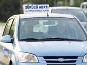 Ehliyet sınavında yeni dönem başlıyor