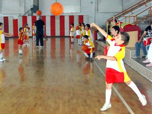 Akşehir geleceğin sporcularını yetiştiriyor