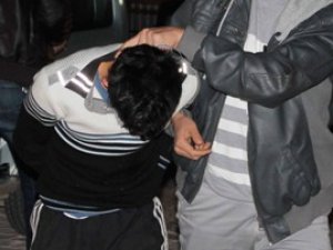 Tüpün markasından yakalandılar