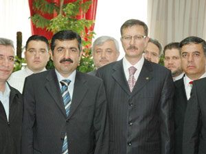 Hakkımızı alamıyoruz