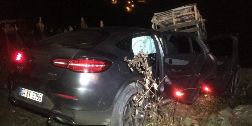 Beykoz’da otomobil uçuruma düştü; 1 yaralı