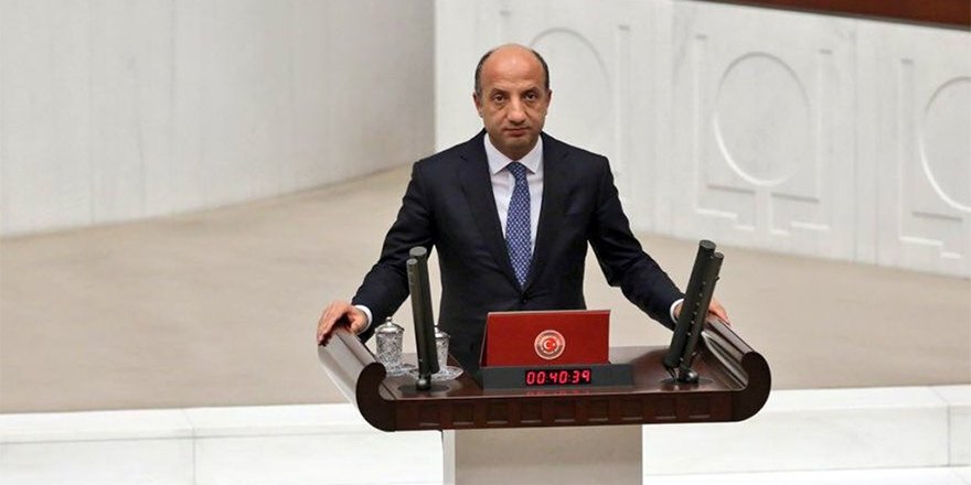 ‘İstanbul’da AKP’li beş başkan daha koltuğu bırakacak’