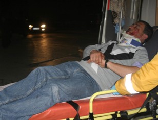 Hamile kadın ve kocasını darp ettiler