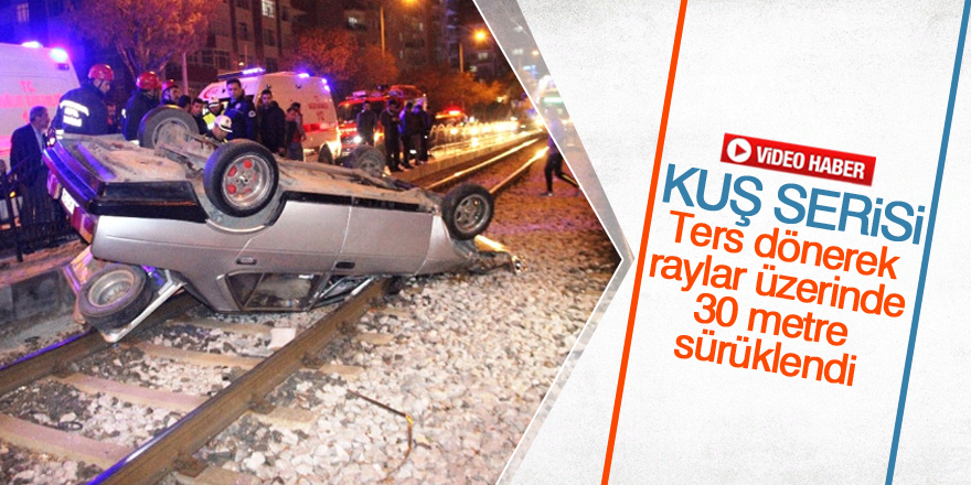 Kontrolden çıkan otomobil tramvay yoluna girdi