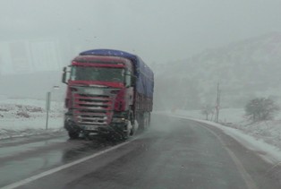 Beyşehir'de kar yağışı