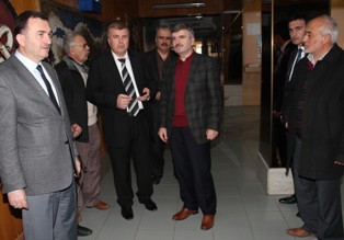 Akyürek, Beyşehir'de hastane ziyareti yaptı