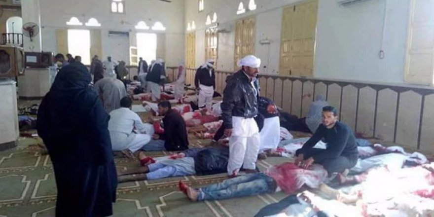 Mısır'da camiye saldırı: 184 ölü