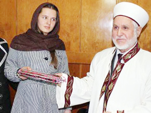 17 yaşındaki Katherine Kardelen oldu