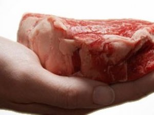 Domuz eti skandalı Türkiye'ye sıçradı