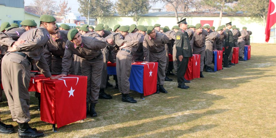 Konya’da kısa dönem erler yemin etti