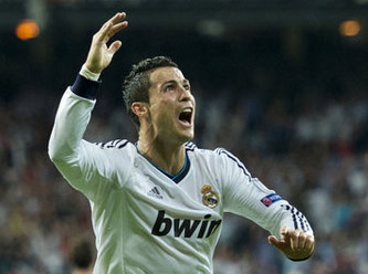 Real Madrid'e 15 dakika yetti