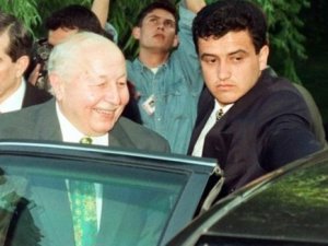 'Demirel silik bir çocuktu'