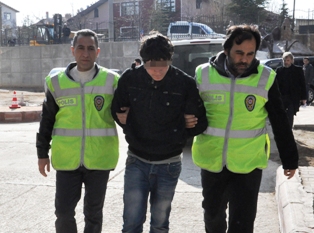 Konya'da motorlu kapkaççılar yakalandı