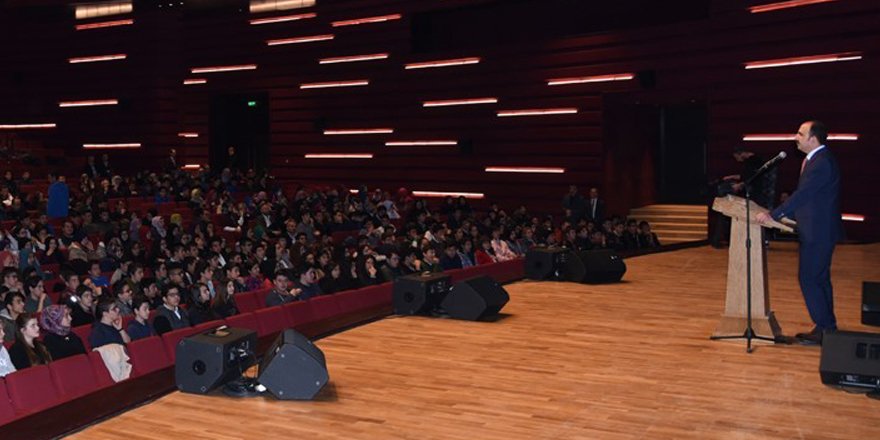 Başkan Altay,: Büyük ve güçlü Türkiye’yi gençler inşa edecek