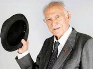 Türkiyedeki ilk yılın öğretmeni vefat etti