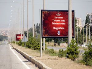 Yunus Emre’nin sözleri Karaman giriş ve çıkışında