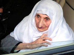 ‘Berfo Ana’ oğlunun mezarını göremedi