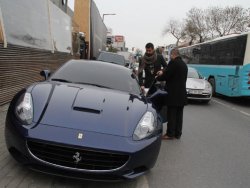 Volkan'ın Ferrarisine vergi soruşturması