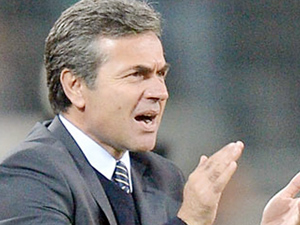 Aykut Kocaman yine fena gürledi