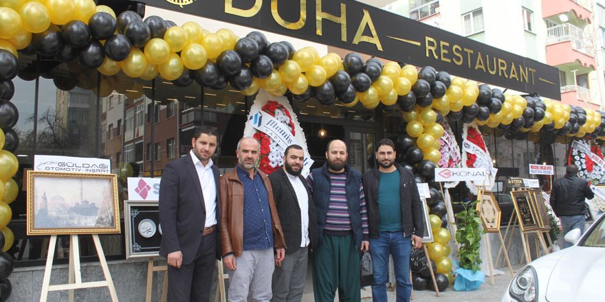 Duha Restaurant dualarla açıldı