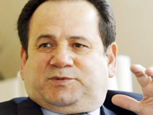 Orakoğlu: Başbakan o odalara girebilir