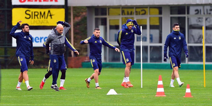 Fenerbahçe, Atiker Konyaspor hazırlıklarına başladı