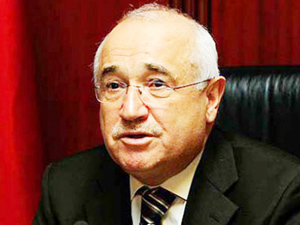 Cemil Çiçek 60 danışmanının işine son verdi