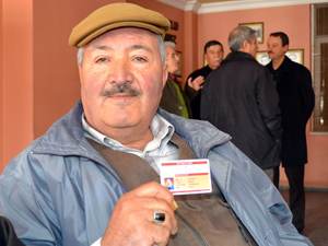 43 yıldır kanını bağışlıyor