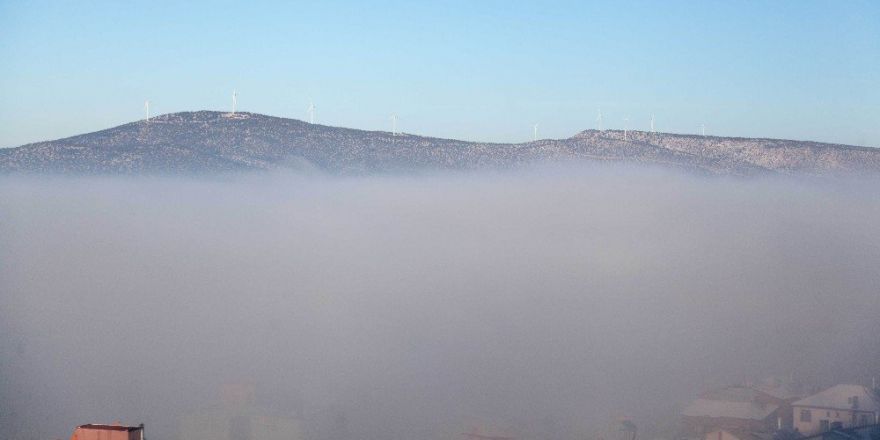 Beyşehir’de yoğun sis etkili oldu