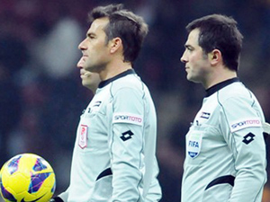 Mankendi hakem oldu! Terim’i attı...