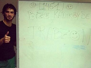 Bu poz Fenerbahçelileri çok kızdıracak!