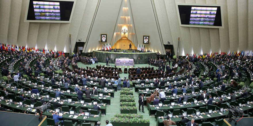İran Meclis Başkanı Yardımcısı: Hükümet, halkın talepleri için adım atmaya hazır