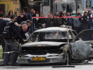 Tel Aviv'de patlama