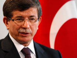 Ahmet Davutoğlu: Suriye konusunda net tavır önemli