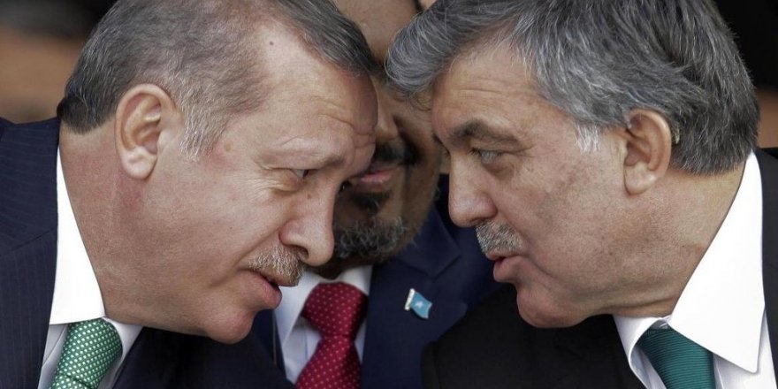 Selvi: Erdoğan, Gül'ün açıktan muhalefet etmesini hazmedemiyor