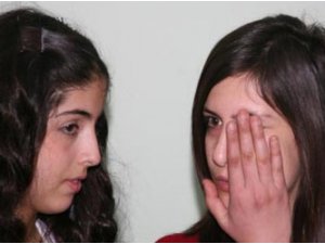 Okul müdürü sigara içen öğrencileri öyle bir yere götürdü ki..