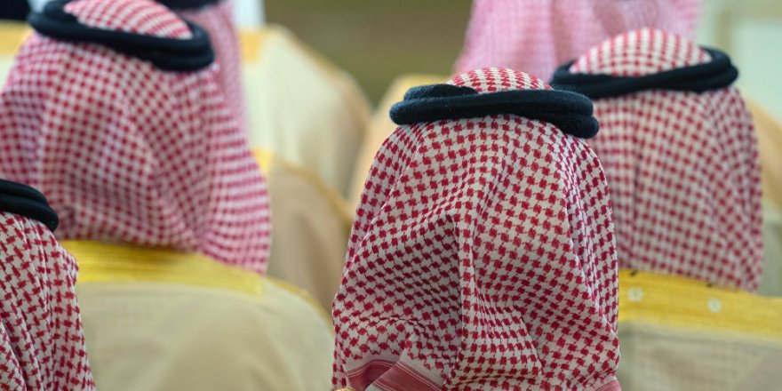 Suudi Arabistan, 11 prensin gözaltına alındığı iddiasını doğruladı