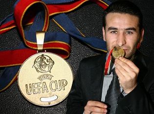 Galatasaraylı eski yıldız intihar etti